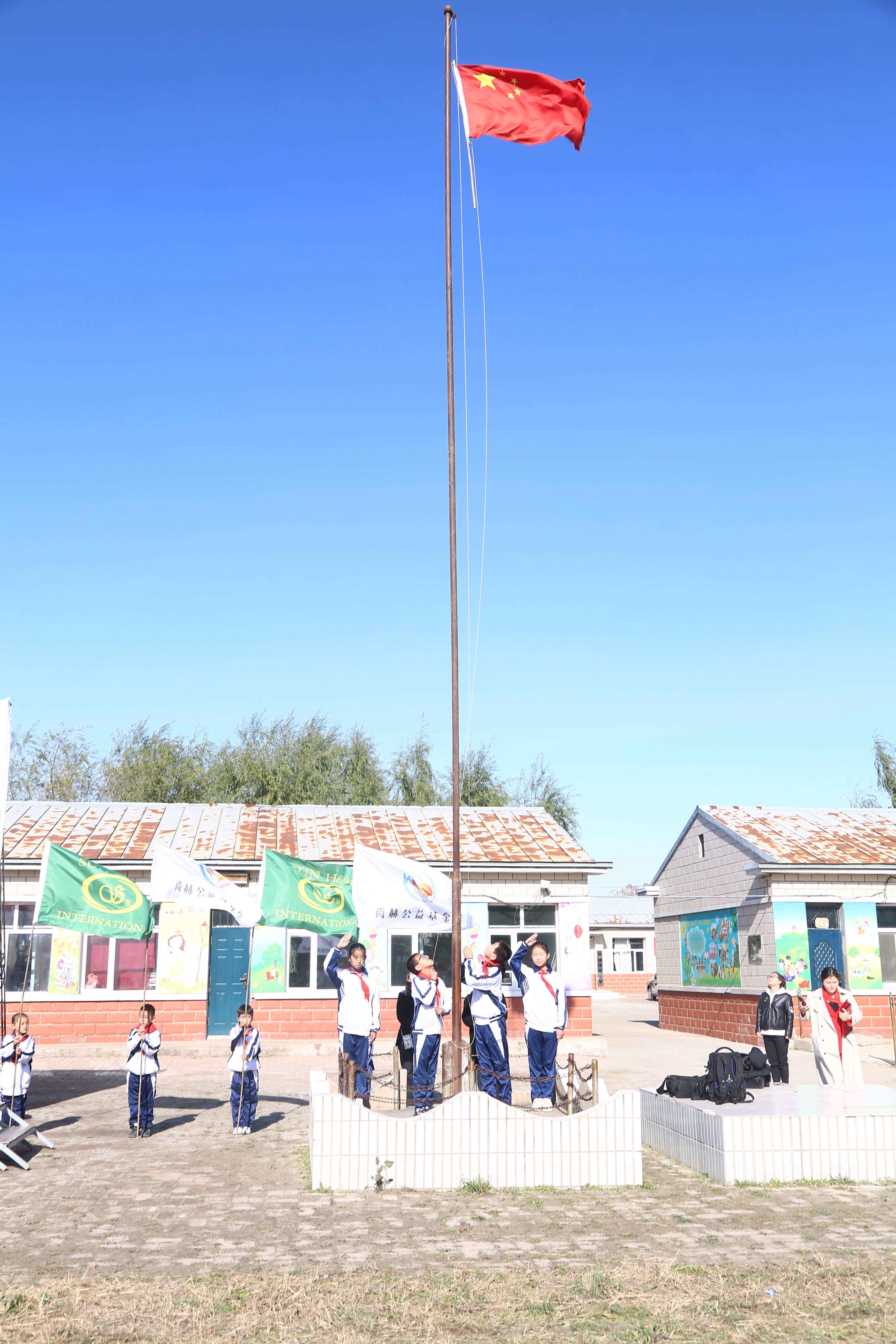 第194所 杜尔伯特蒙古族自治县铁东bty官网徐超小学