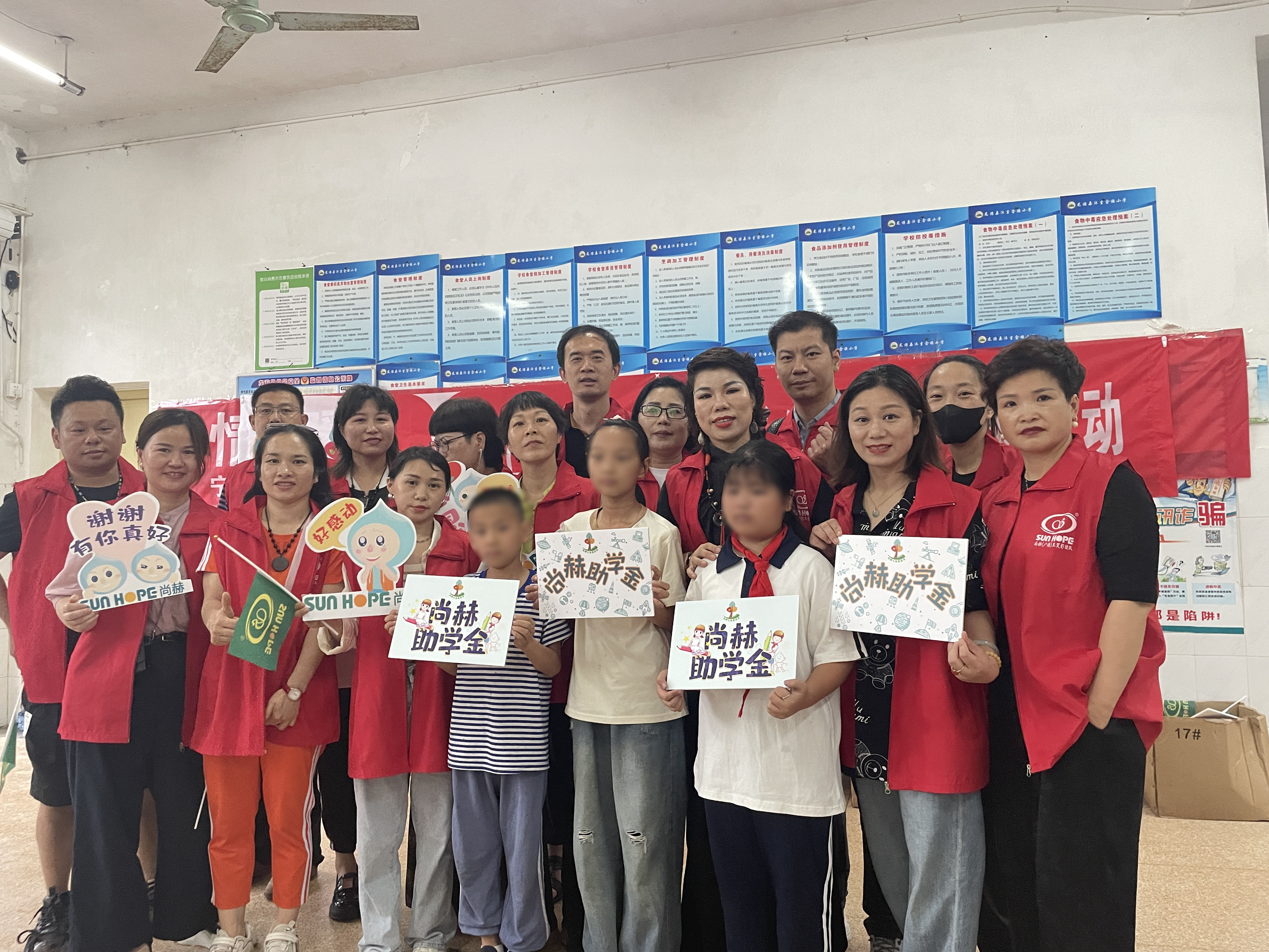 让爱延续，从未间断 | bty官网公益季暖心回访