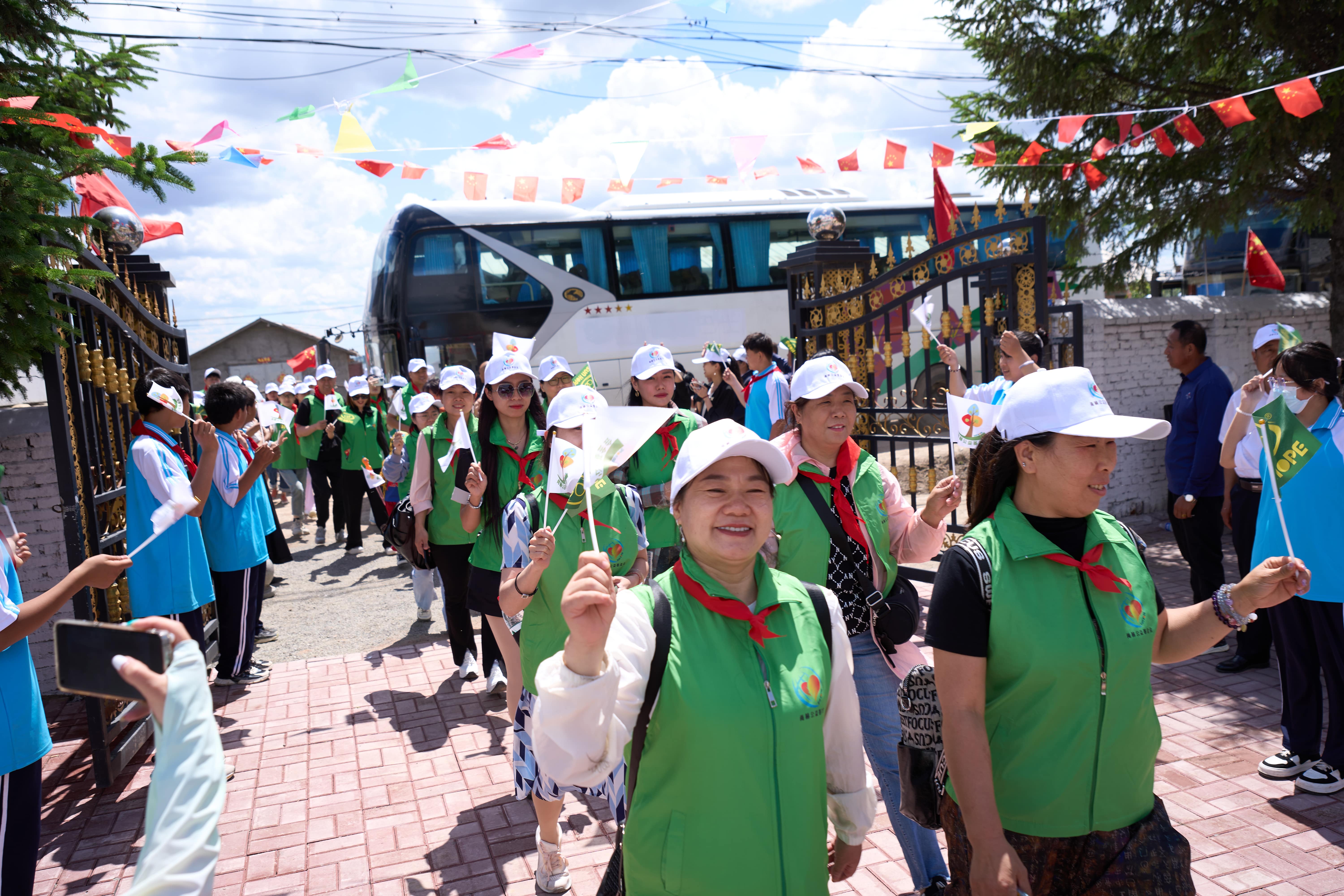 第254所 黑龙江巴彦县黑山镇民乐村bty官网侯玉霞学校