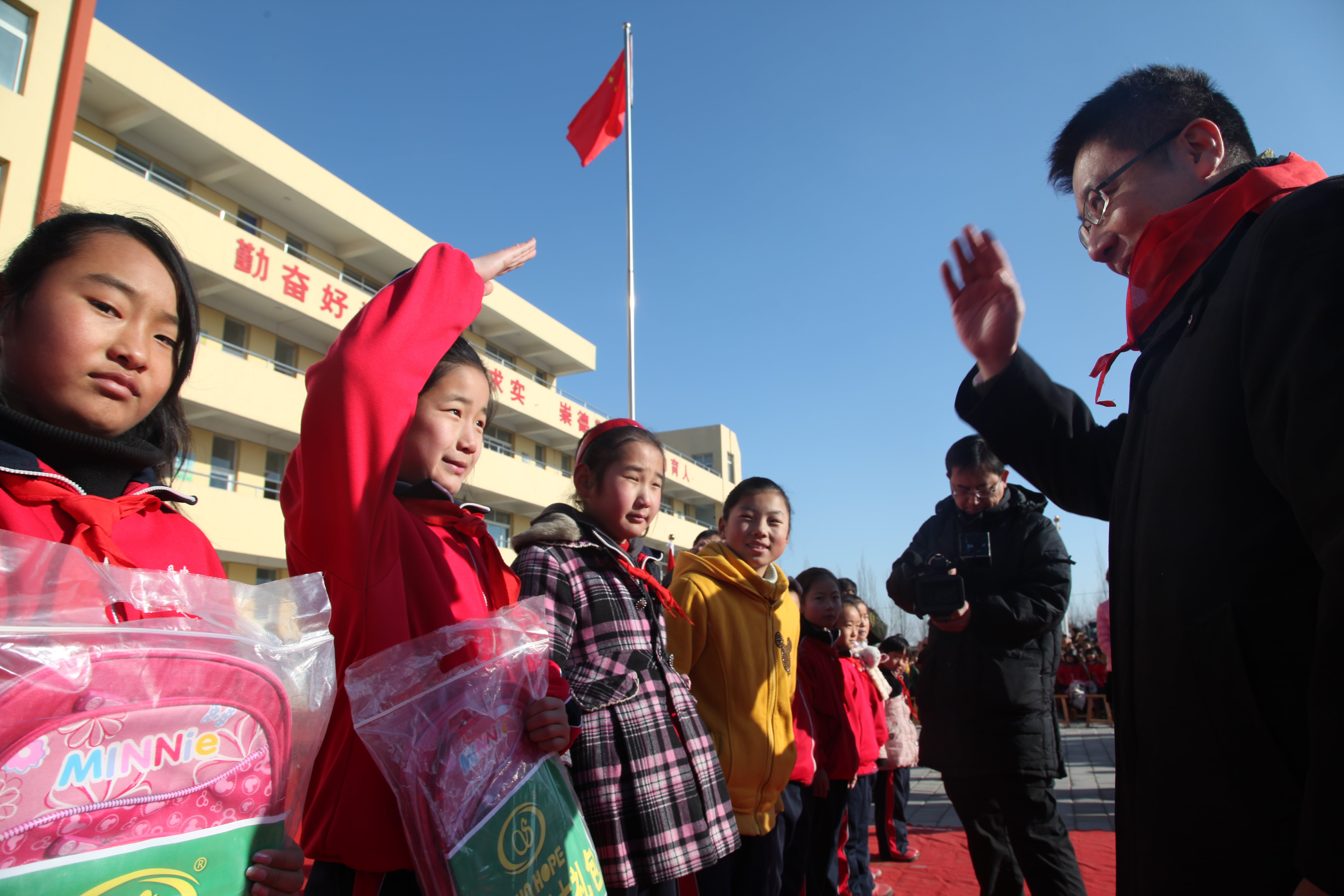 第28所 包头市哈业胡同bty官网刘金萍小学