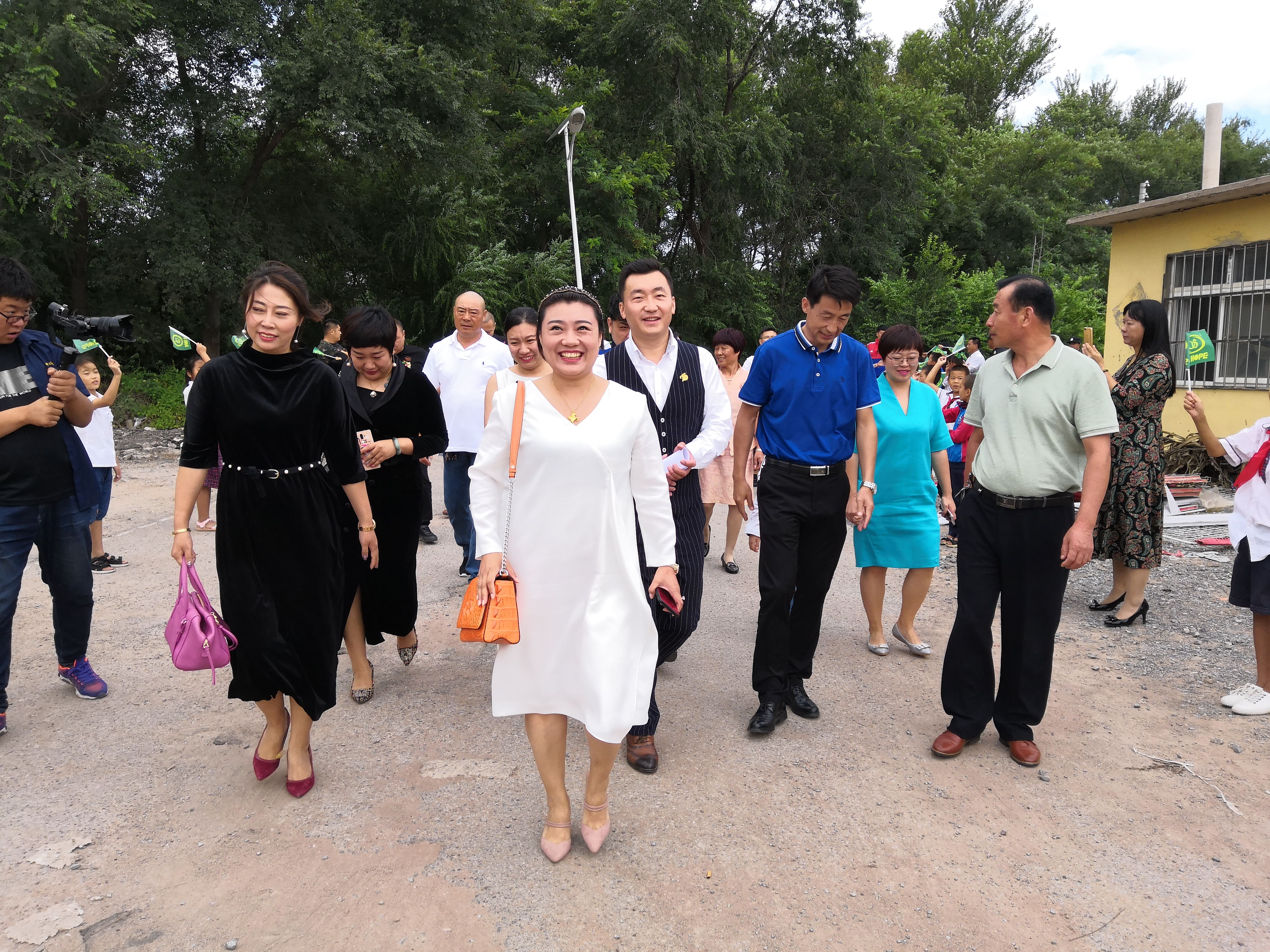 第160所 瓦房店市西杨乡bty官网李佳燚小学